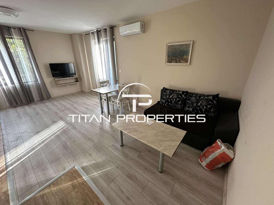 Двустаен апартамент, под наем, Център