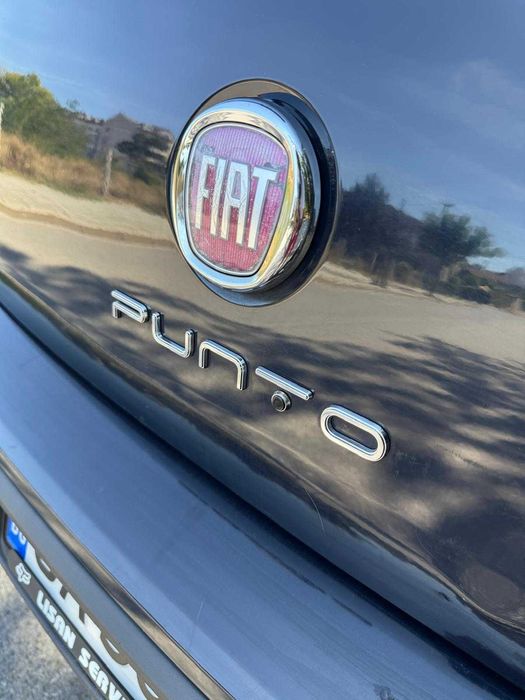 Fiat Punto 1.2 Бензин – 2012 г. – 5 врати – Тъмносин