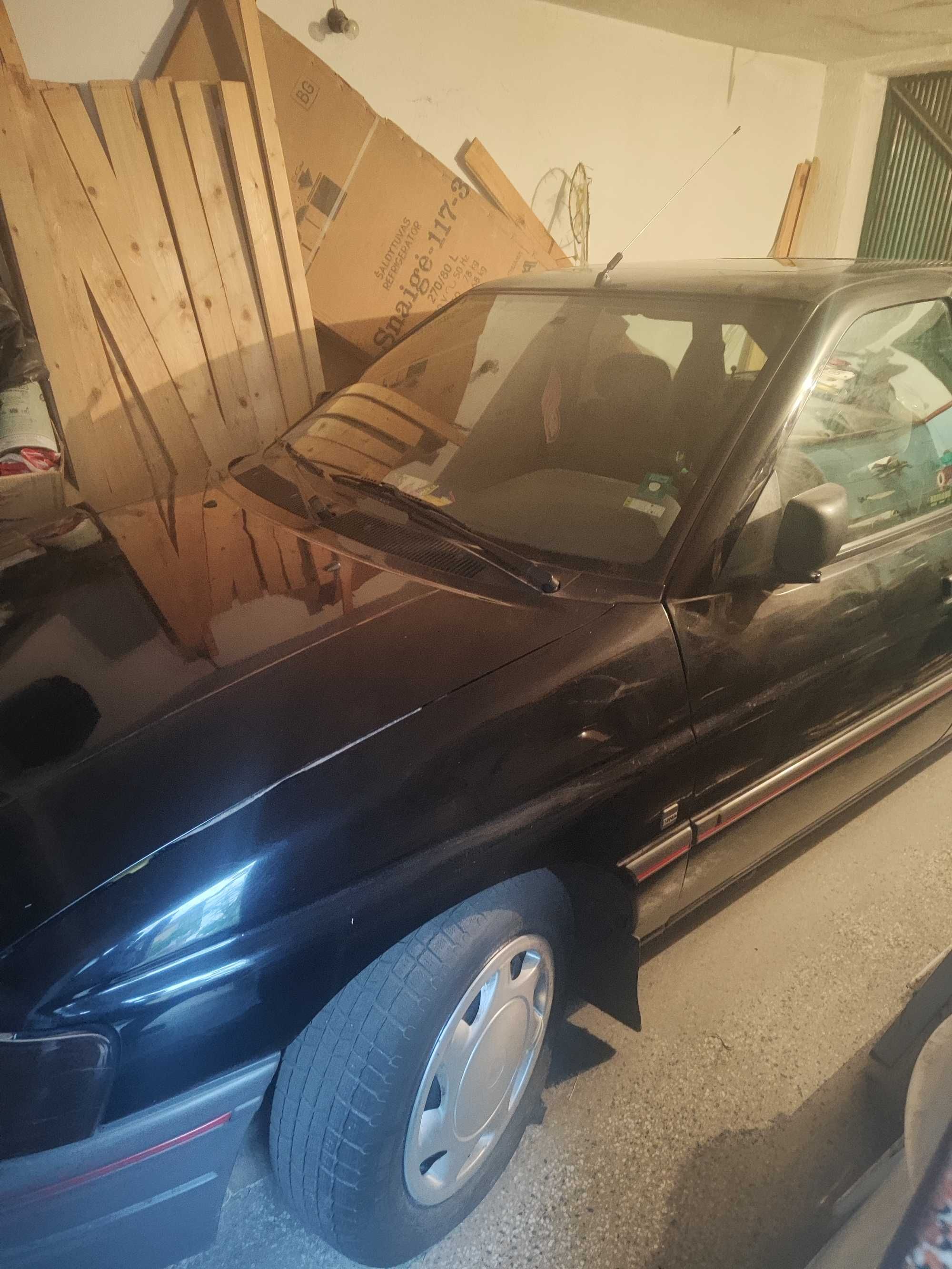 Продавам автомобил Ford Escort 1.4 Газ- бензин