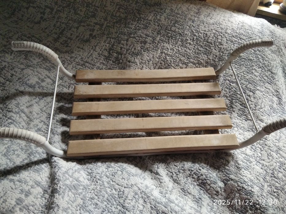 Сиденье в ванну дерево