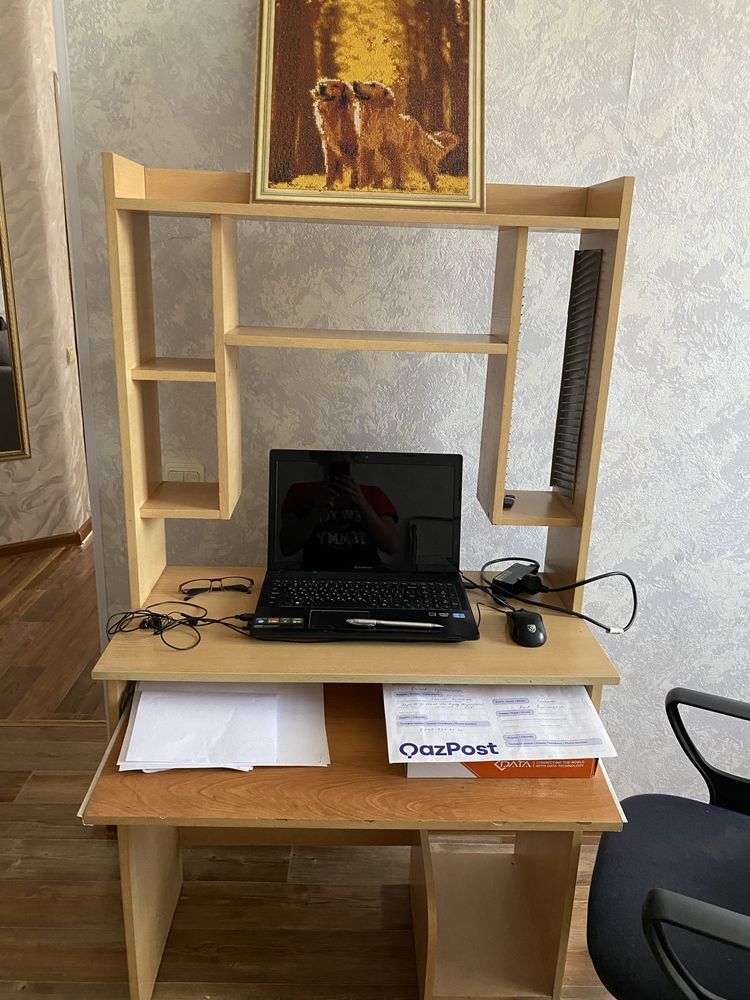 Компьютерный письменный стол