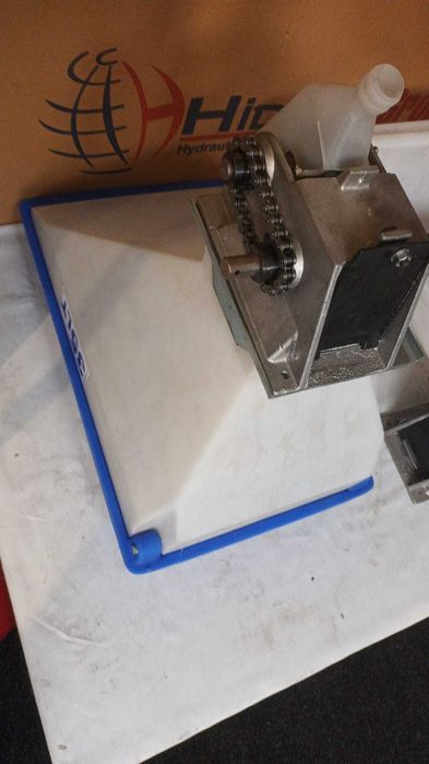 Buncar pentru ingrasaminte din plastic pentru spc6