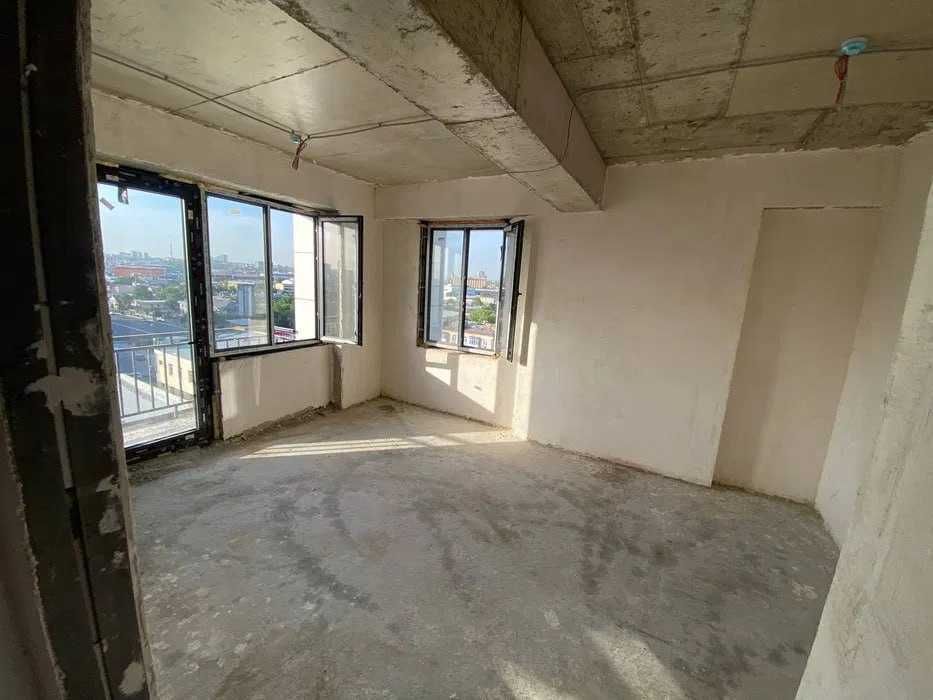 Квартира новостройке Group City 2/9/12 52м2 коробка срочно продается:
