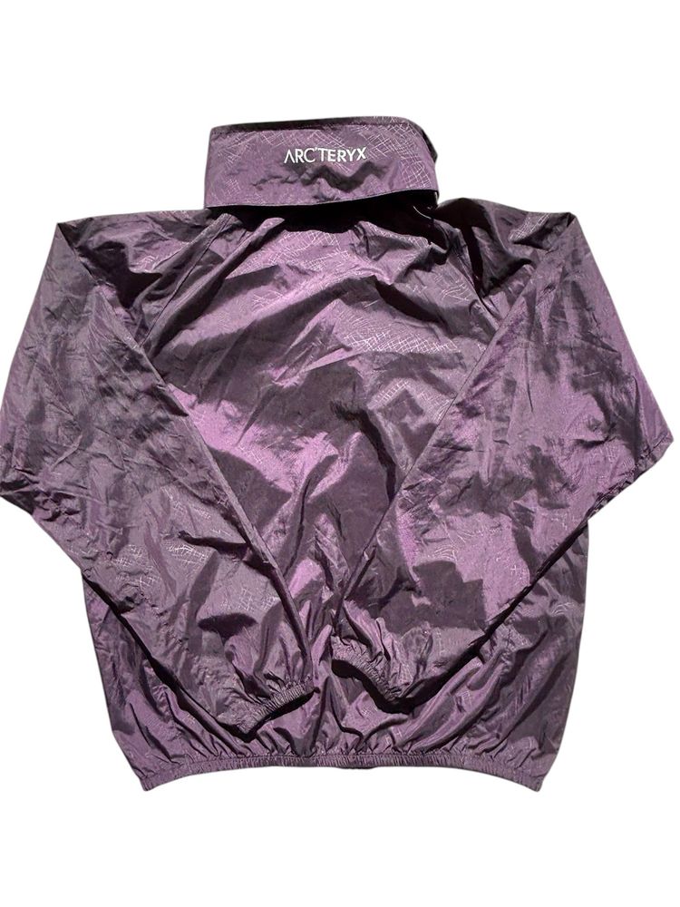 Arc’Teryx windbreaker