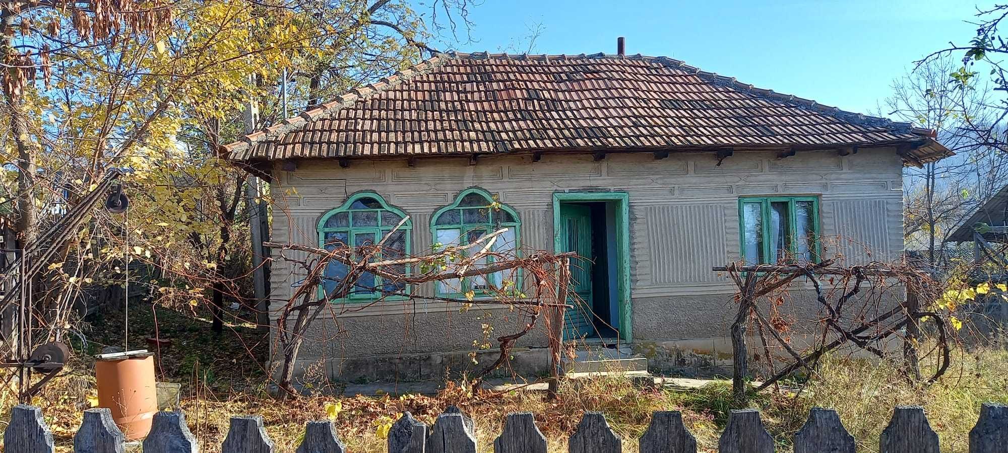 Casa de vânzare în sat Floresti com. Beceni, jud. Buzău
