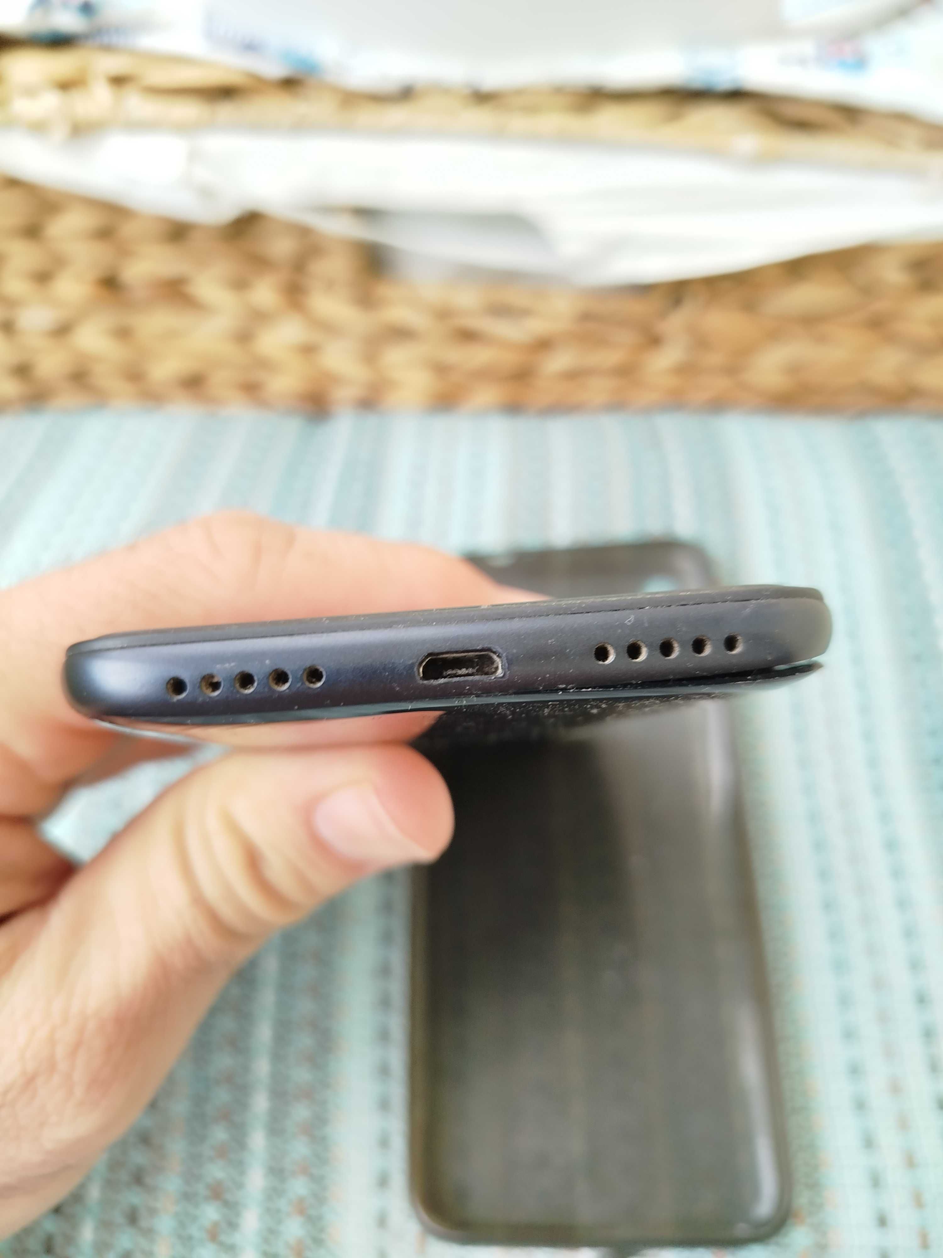 Xiaomi Redmi 7 за части, подута батерия