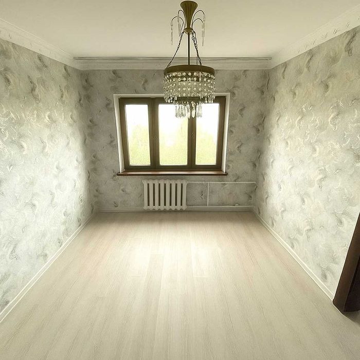 Срочно! продается квартира, массив куйлюк 5!