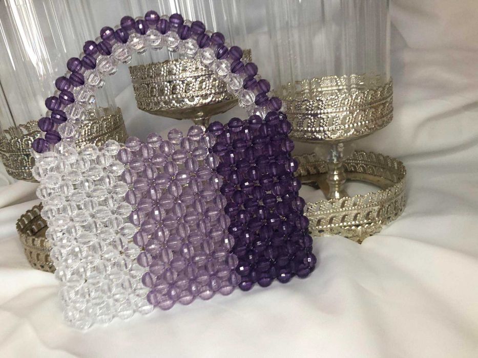 Чанти от мъниста