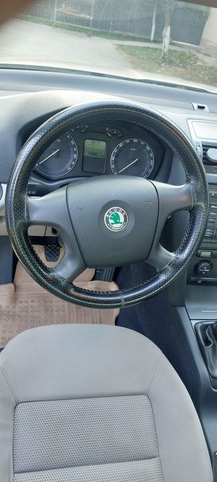 Skoda Octavia 2 mpi 1.6 benzină +GPL