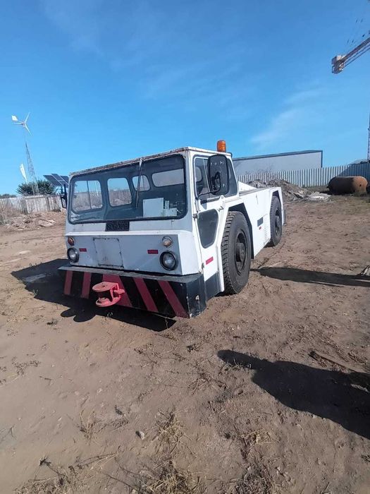 Vand punti viratoare taf hanomag cu cauciucuri good year 1200 R24