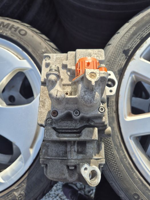 Renault Zoe , двигател, компресор за климатик