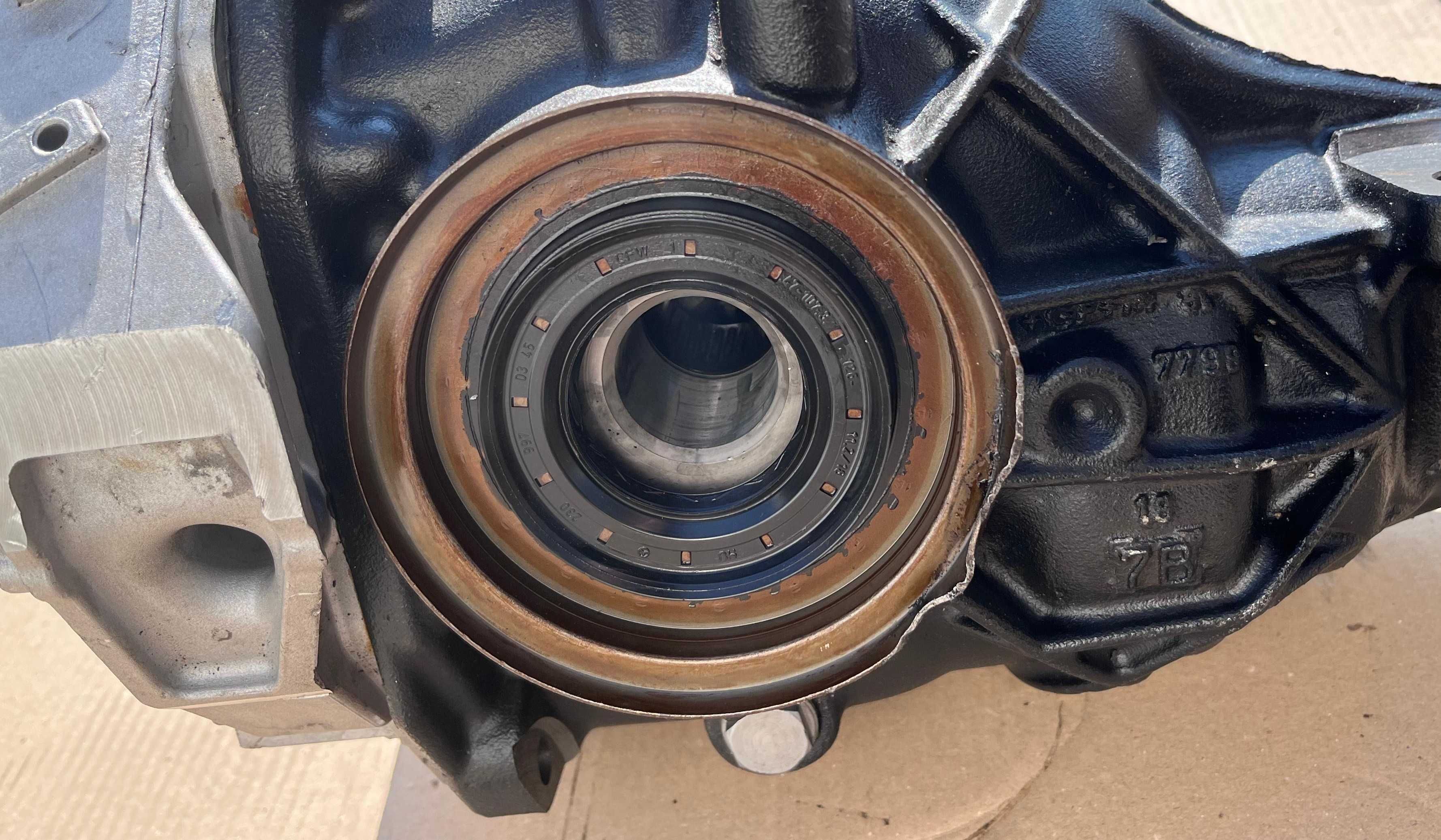 Diferential spate Mercedes C-Class W205 A2053500124