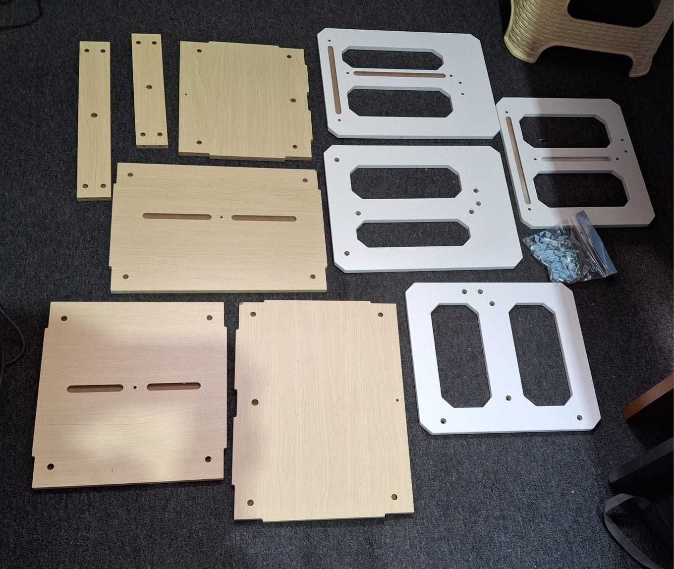 Set masa si scaun copii Yorbay, 2 in 1, lemn, culoare alb si natur