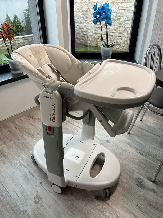 Scaun de masa Peg Perego 3 in 1 tataMIA cu balansoar