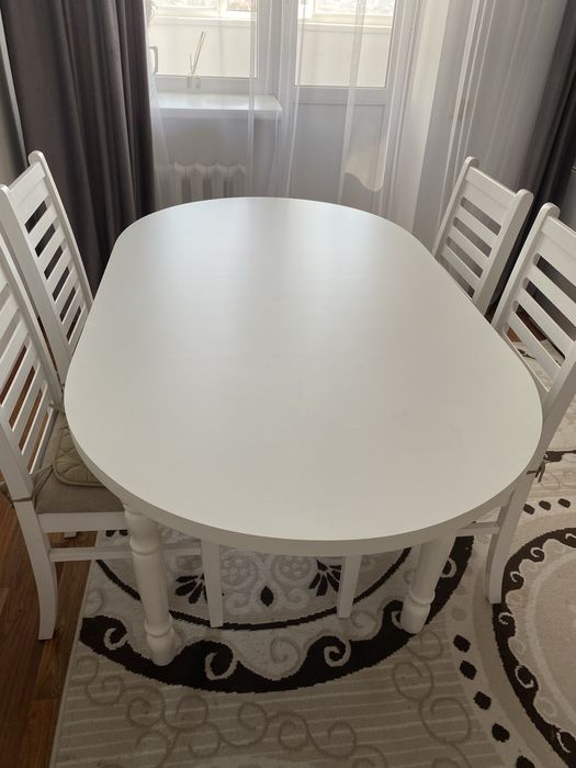 Стол со стульями продам