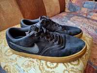 Nike SB Check Gum