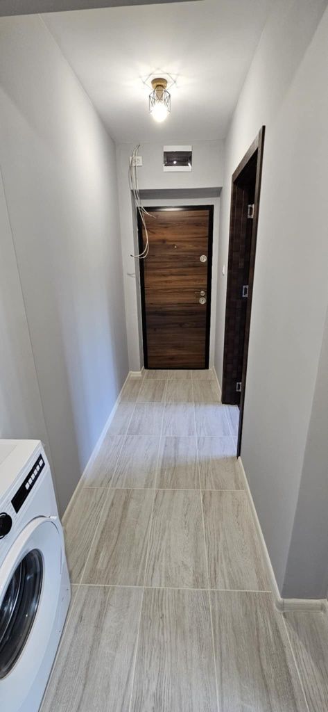 Дава се под наем Двустаен апартамент в Ловеч, Център - 40 кв.м за 306 € - Снимка #7