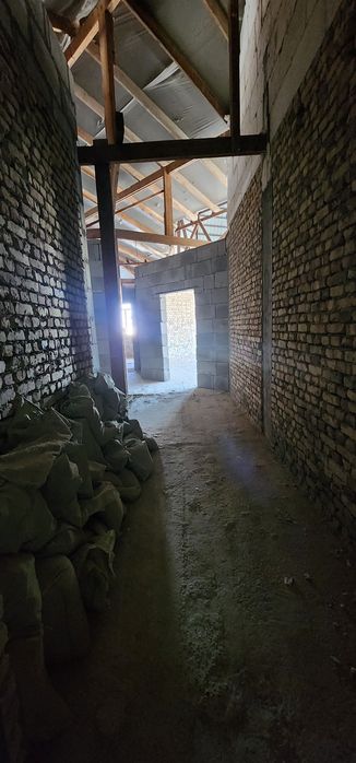 Buxoro shaxar markazida kvartira sotiladi