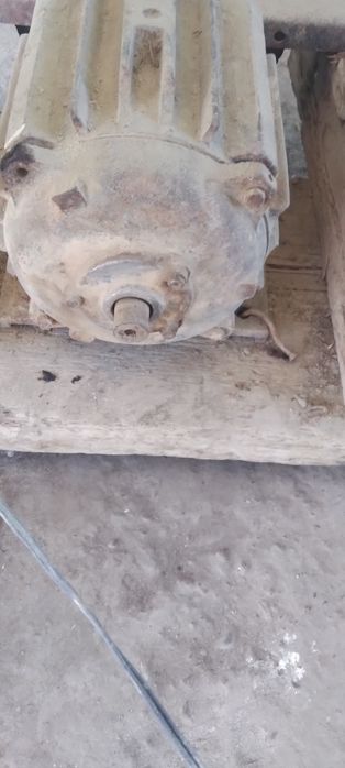 Elektera mato'r 5kv1yarim abarot zavatiskoy  sayus mato'r narxene kele