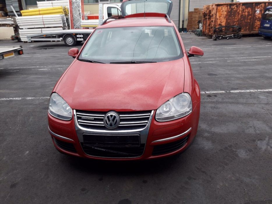 НА ЧАСТИ! VW Golf V 5 1,9 TDI BLS Bluemotion Variant комби Голф 5