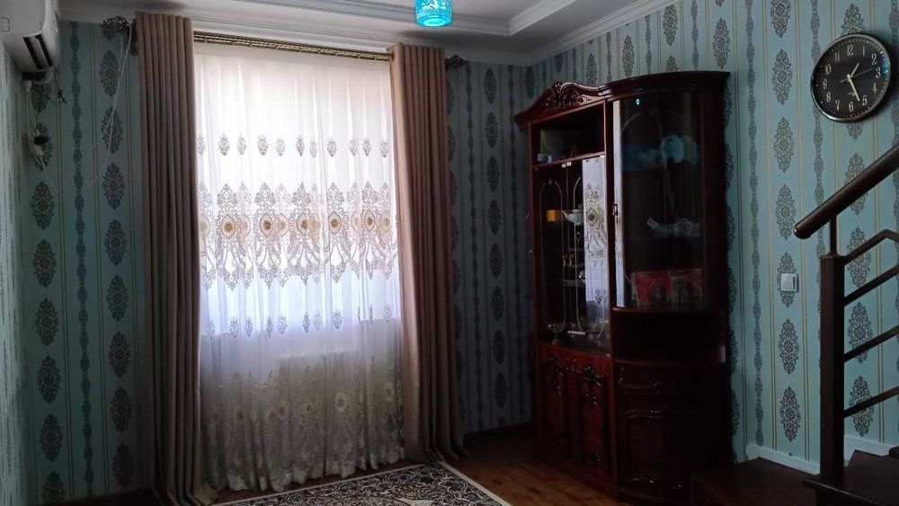 Shayxontohur, Drujba. 2 qavatli 5 xonali kvartira sotiladi.