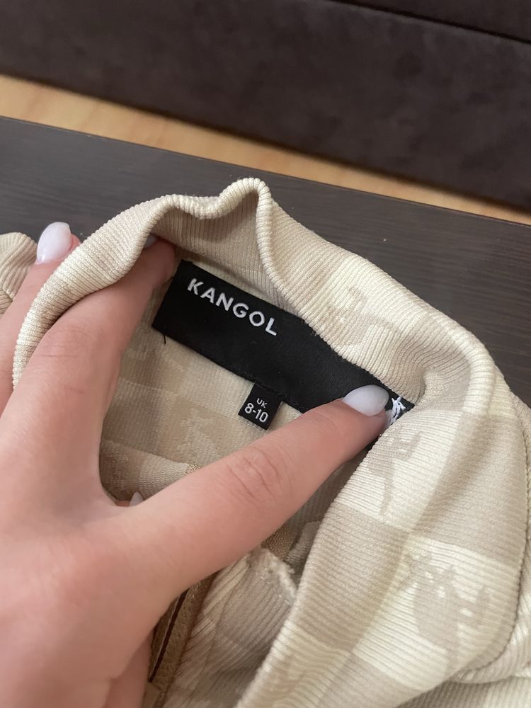Оргинален екип на Kangol Нов!!