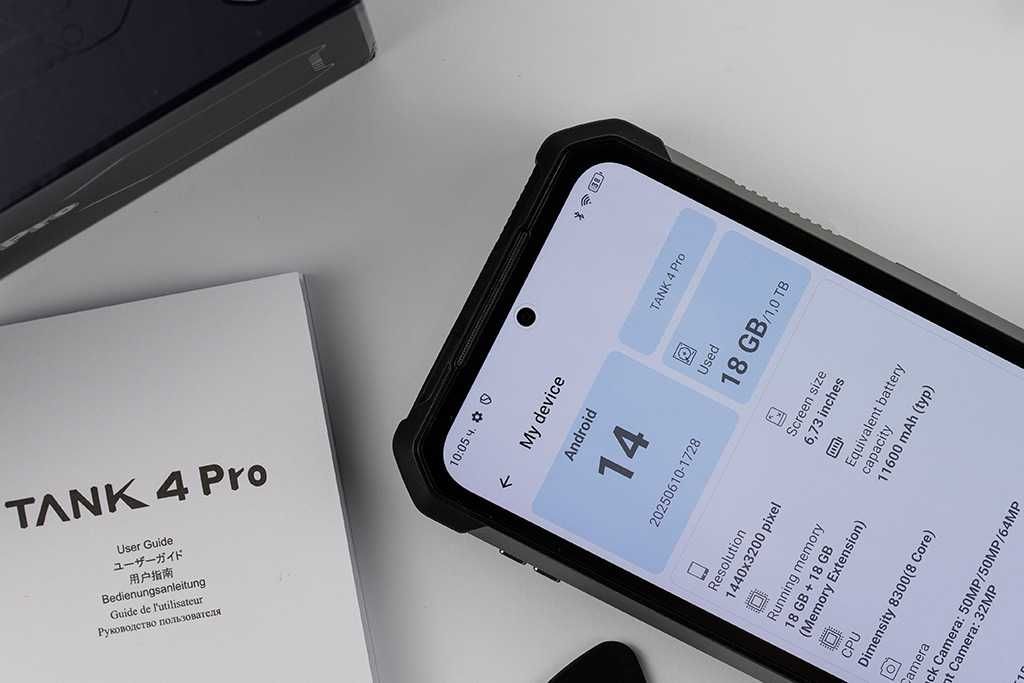 Unihertz 8849 TANK 4 Pro 18GB+18GB/1TB, 6.73" AMOLED, лазерен проектор