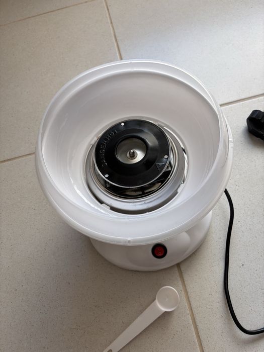 Машина за захарен памук