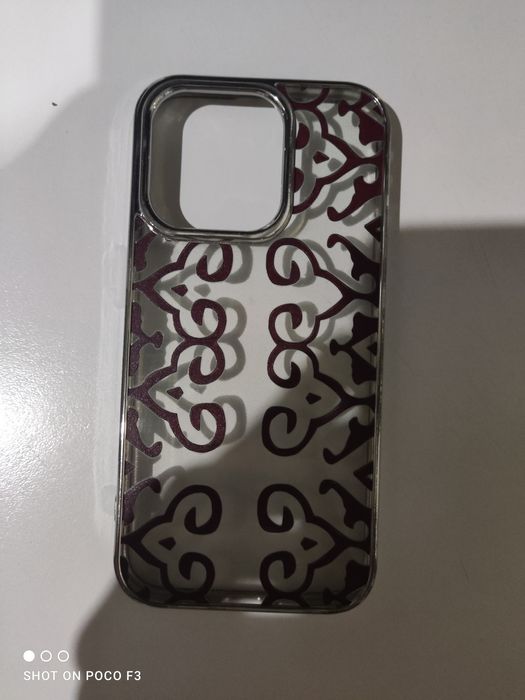 Чехлы на iPhone 15 pro