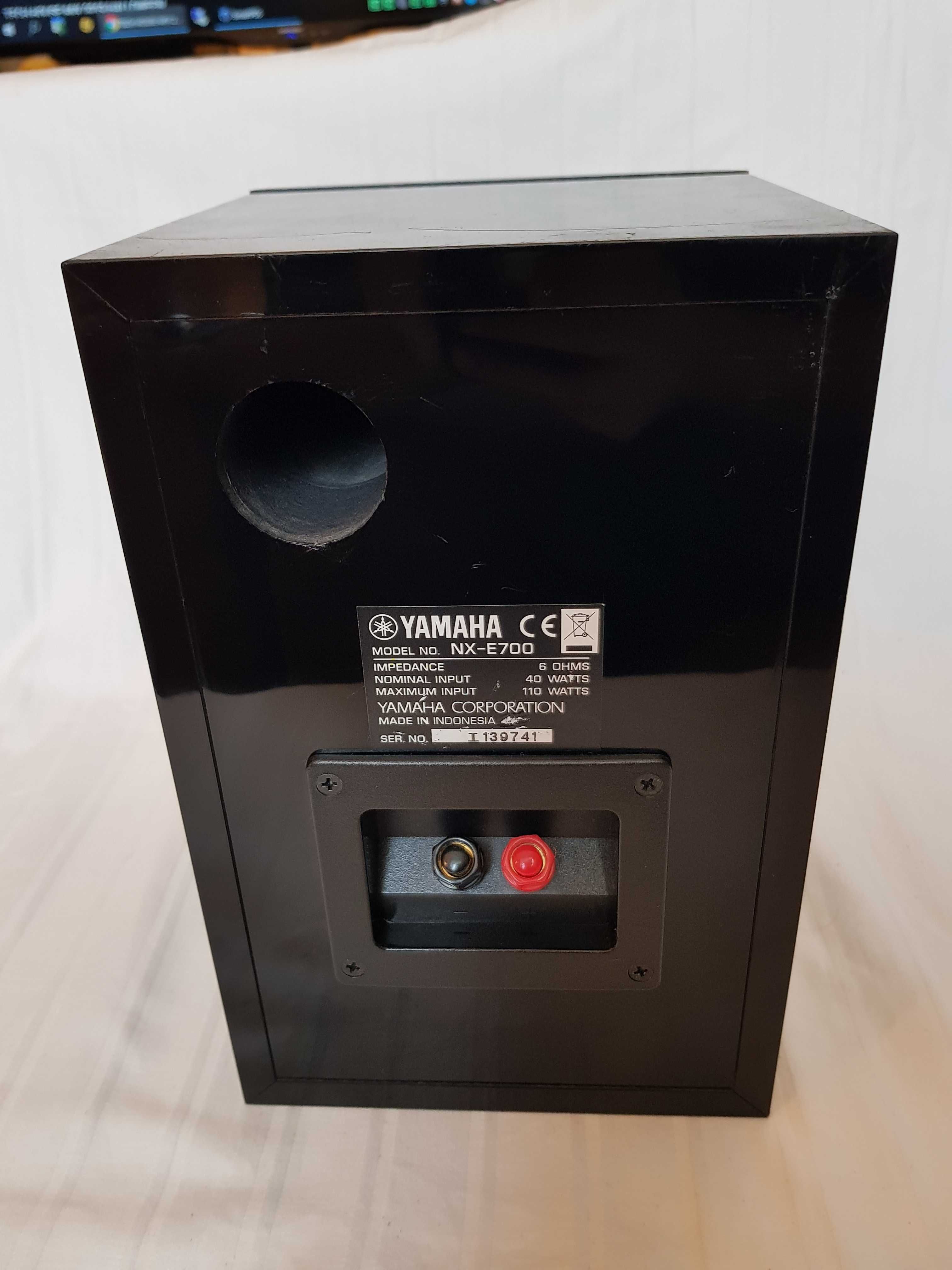 Boxa Yamaha NX-E700 / 40W RMS / 6 Ohm