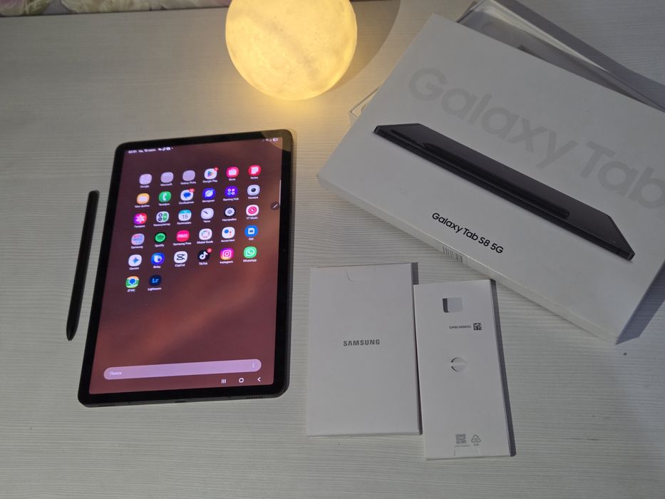 Продам Samsung Tab S8 128 gb black