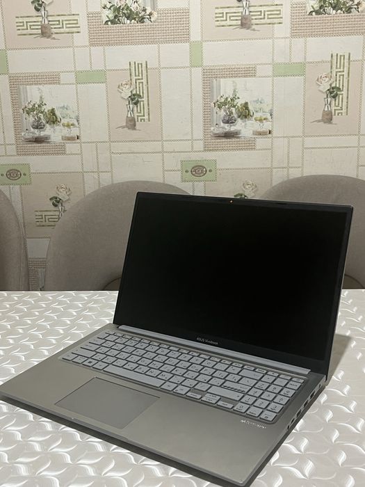 Asus Vivobook 15