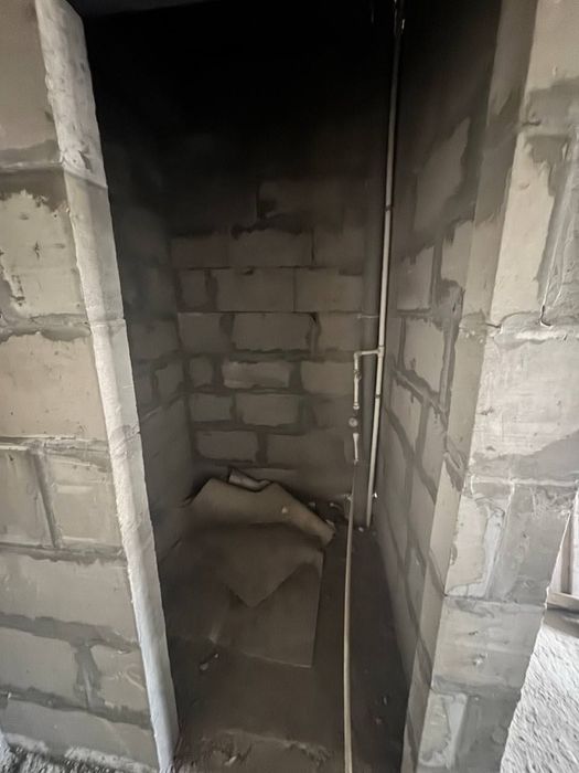 2 хонали уй сотилади 1 каватдан