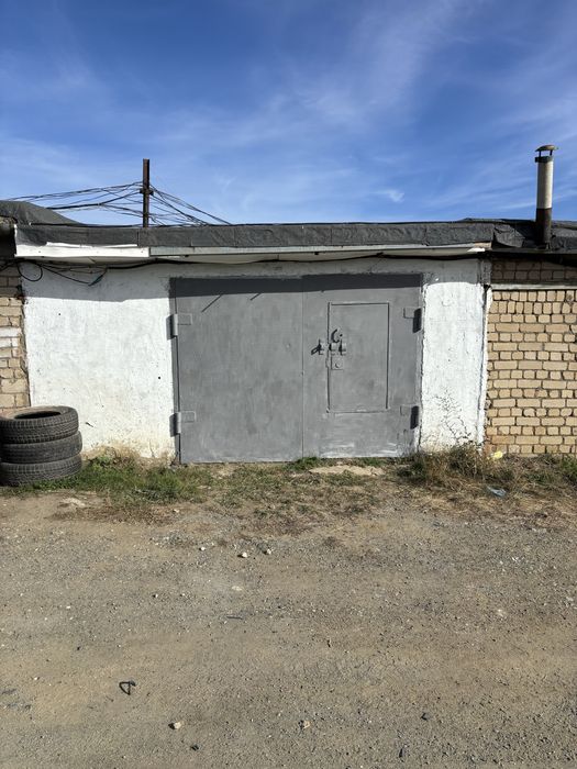 Продам гараж в обществе хромит