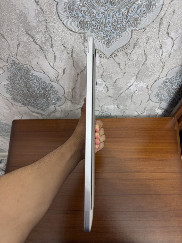 Macbook M1 pro 8/256