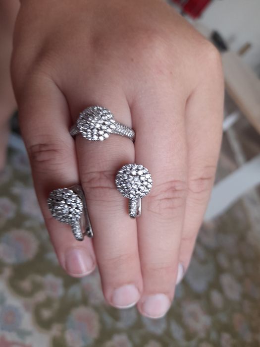 Комплект из серебра