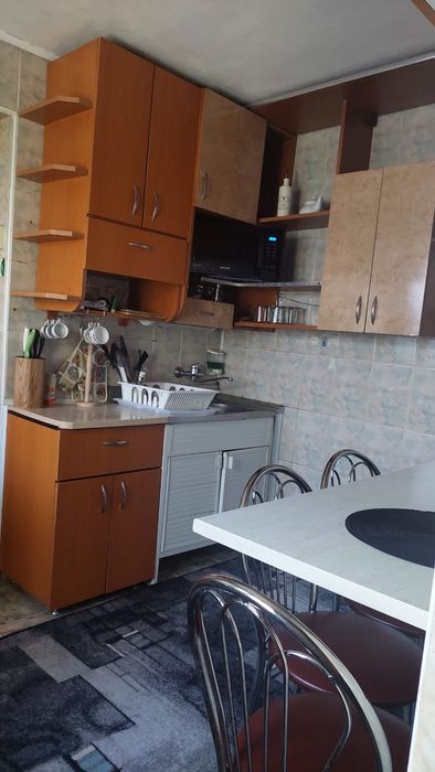 Casa de vânzare zona școală Sf. Vasile