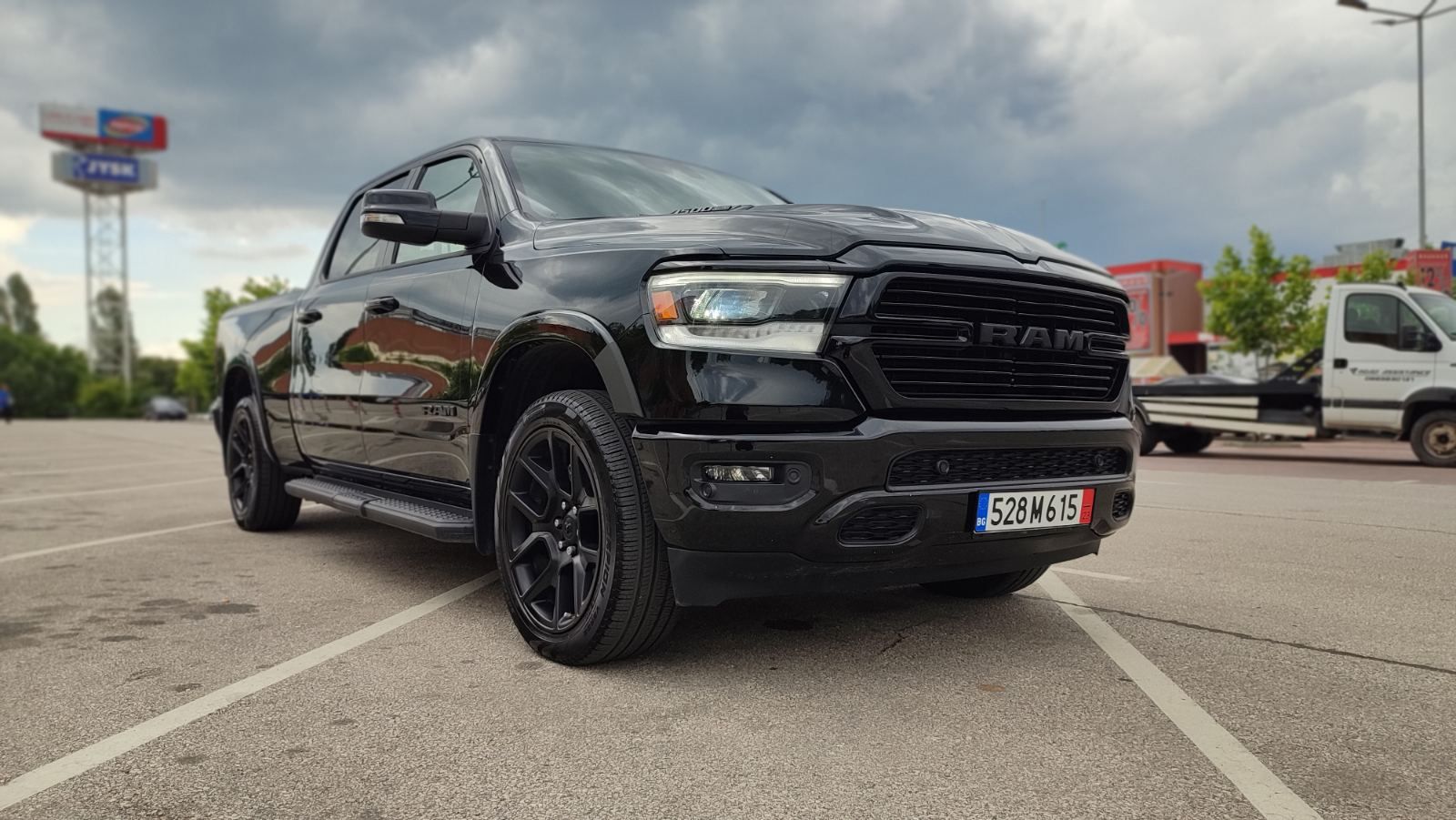 2022 DODGE RAM 1500 - 5.7 Night Edition e-torque LPG