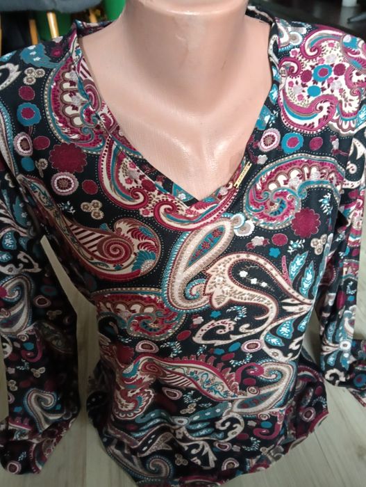 Дамски блузи Юнона