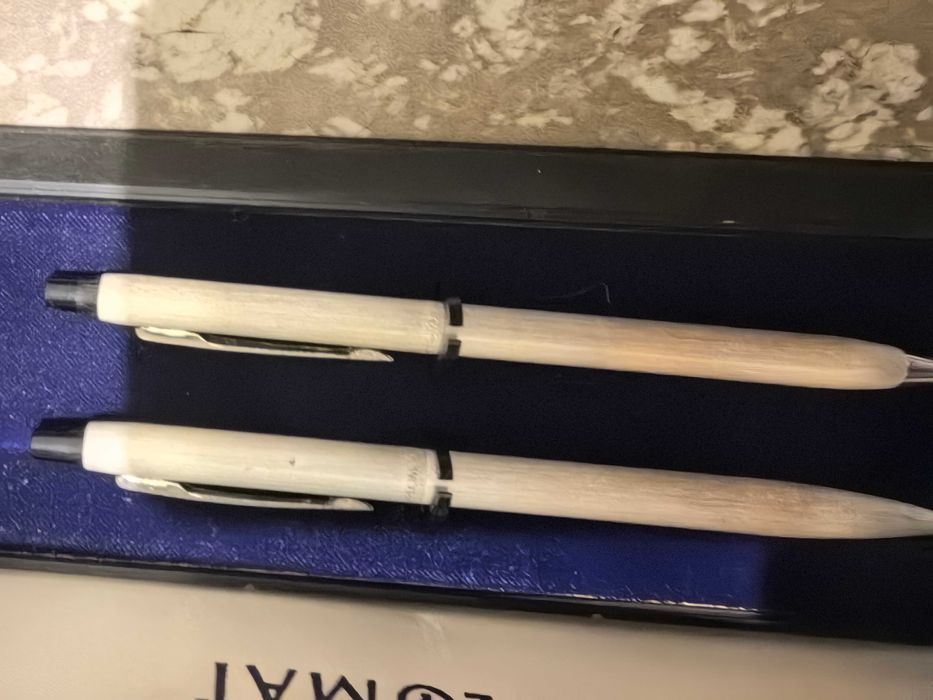 Химикал и молив Diplomat