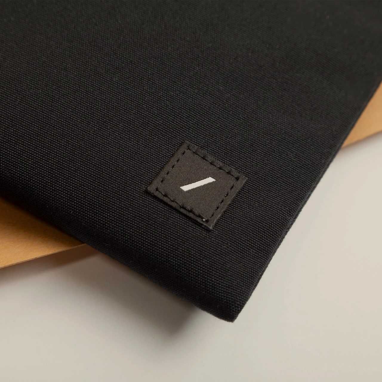 Чехол Native Union W.F.A для  MacBook Pro  14' 16' M1 M2