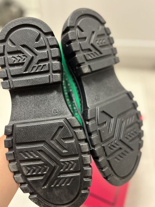 Papuci casual din piele naturala