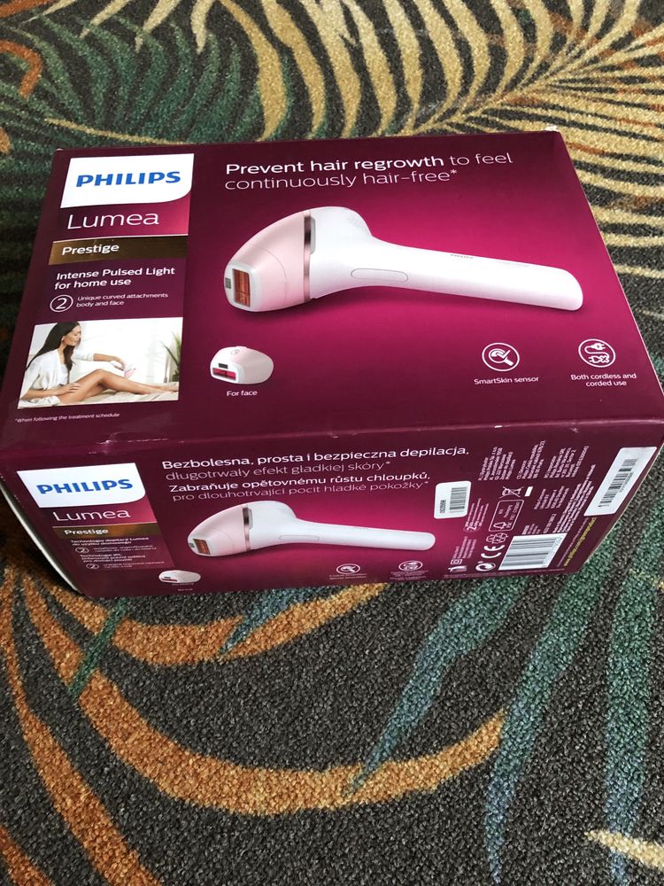 Epilator IPL Philips Lumea Prestige BRI950 Roz/Alb