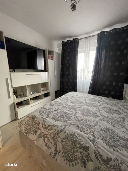 Sat Giroc apartament la etajul 1