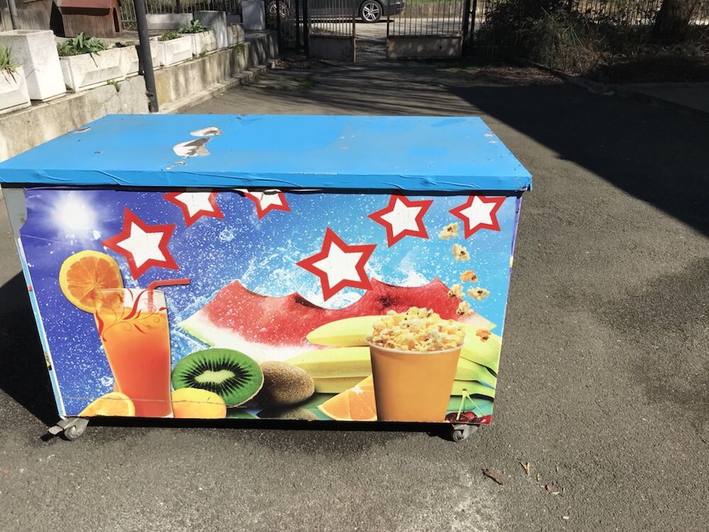 Шкаф за фреш
