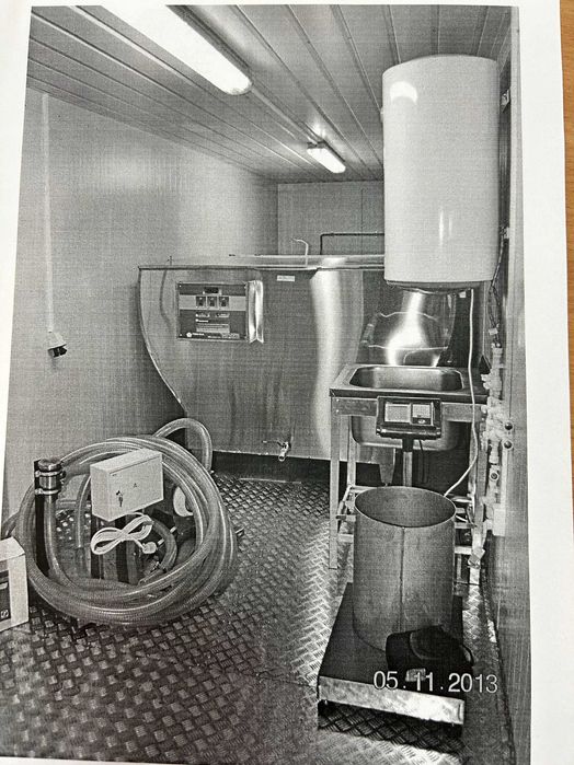 Охладитель молока FRESH MILK УОМ-S-2000 Пр-ва  Россия