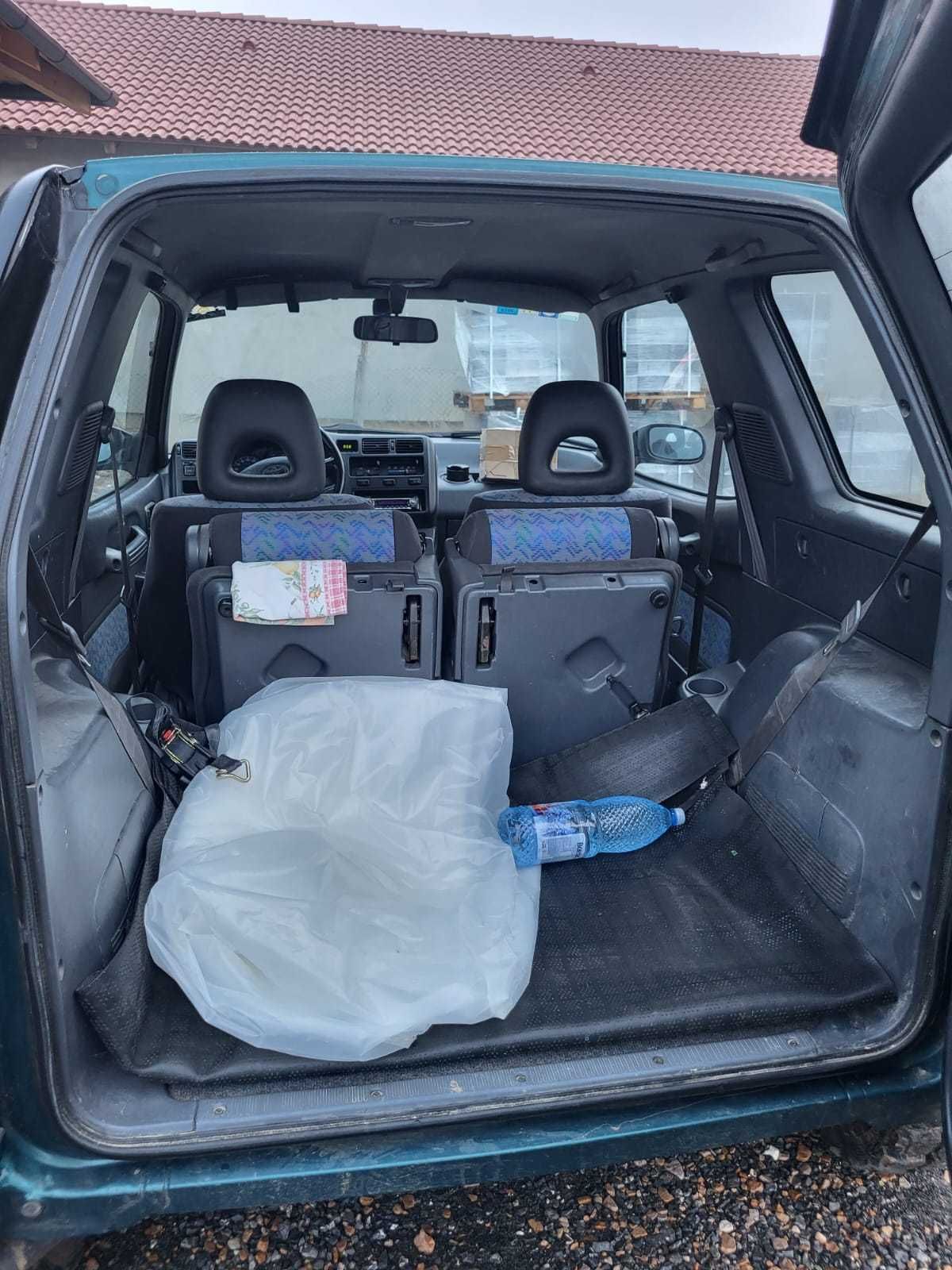 Toyota Rav 4 an fab 1996 4x4 permanent 2.0 benzina