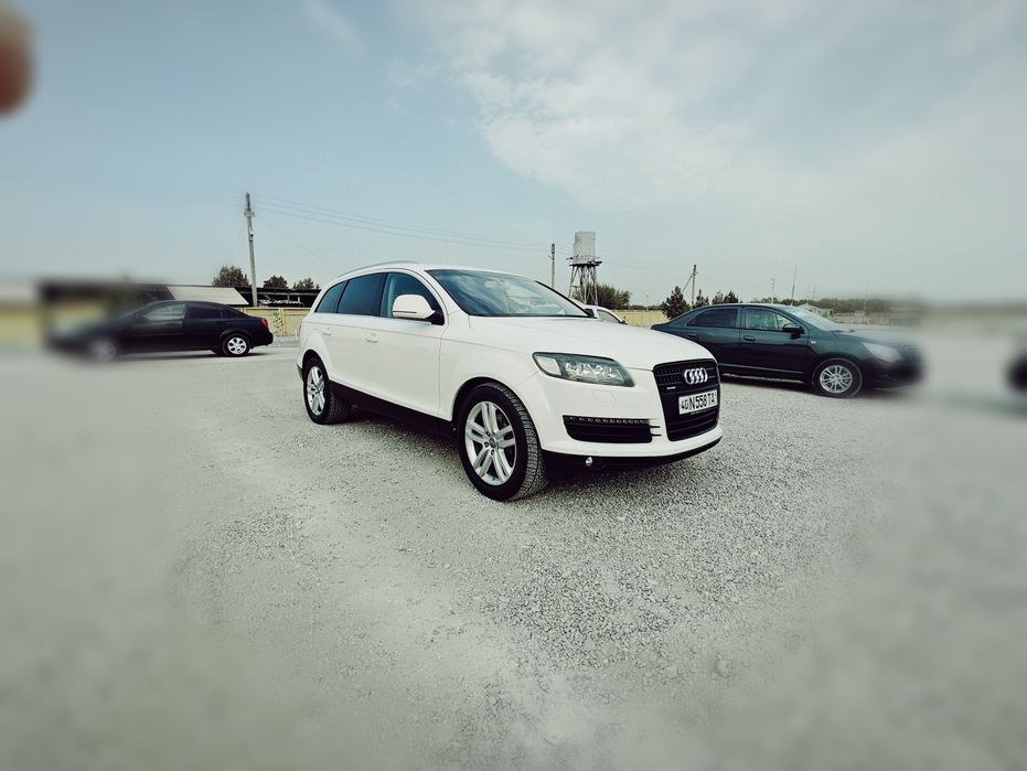 Audi Q7 продам в отличном состоянии