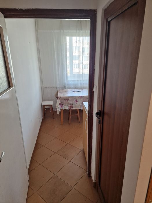 Давам под наем тристаен апартамент в Дианабад