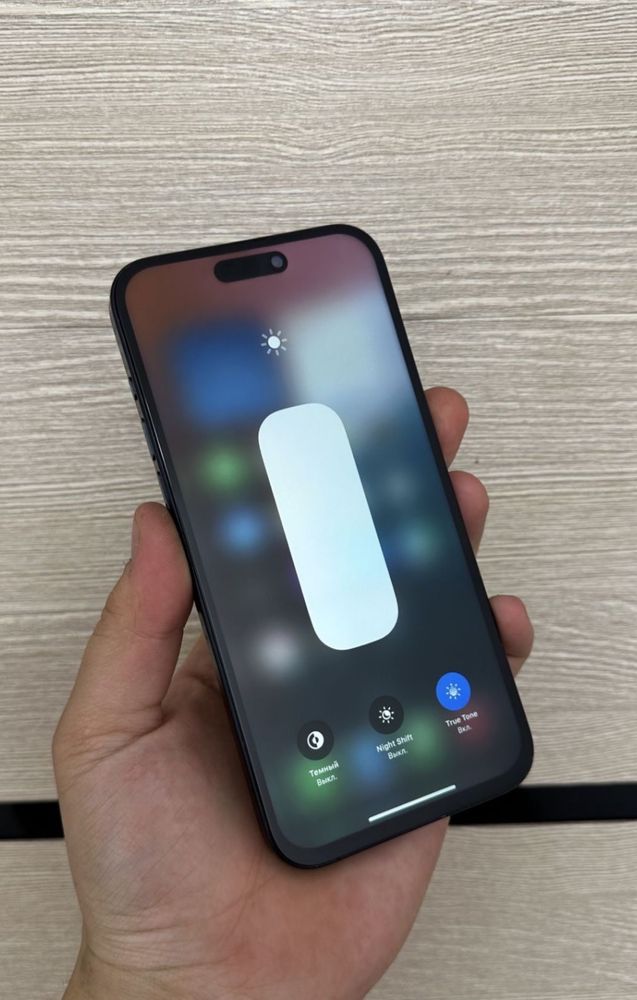 iPhone 15 pro 128 gb